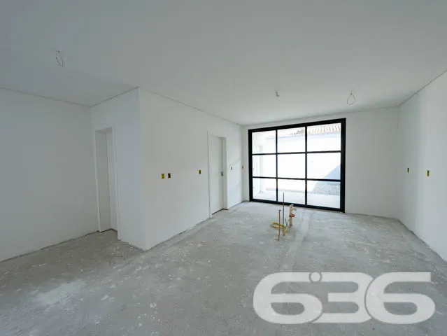 IMÓVEL DE ALTO PADRÃO NO BAIRRO IRIRÚ - COM SUÍTE