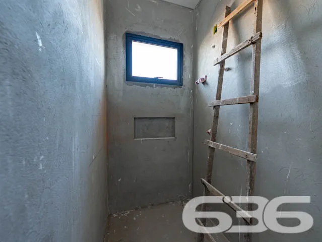 IMÓVEL DE ALTO PADRÃO NO BAIRRO IRIRÚ - COM SUÍTE