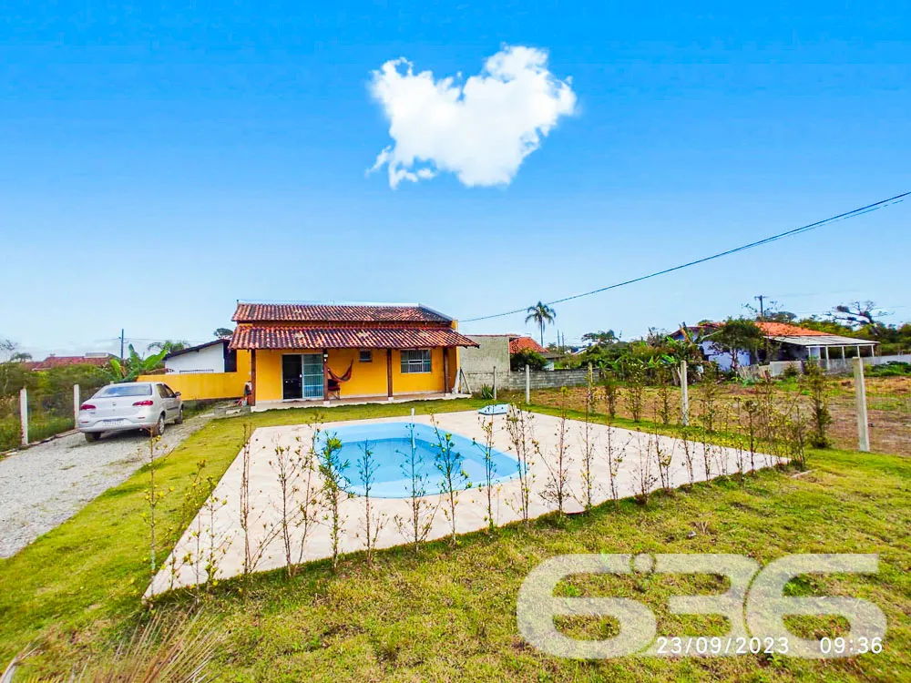 CASA DE PRAIA COM PISCINA NO ERVINO!
Imagine vive