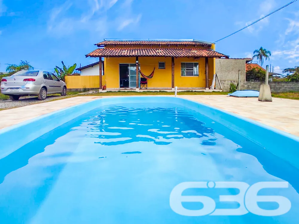CASA DE PRAIA COM PISCINA NO ERVINO!
Imagine vive