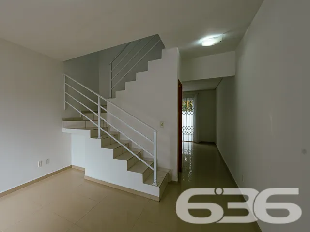 GEMINADO COM 2 DORMITÓRIOS NO BAIRRO JOÃO COSTA!