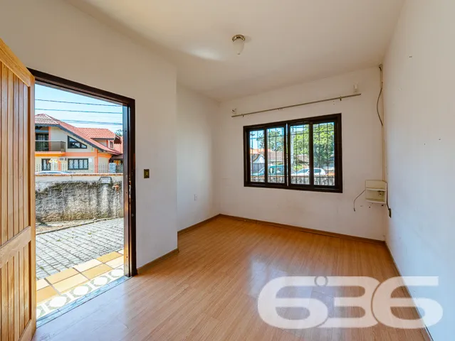 VENDE-SE IMĂVEL NO BAIRRO ATIRADORES - OPORTUNIDAD