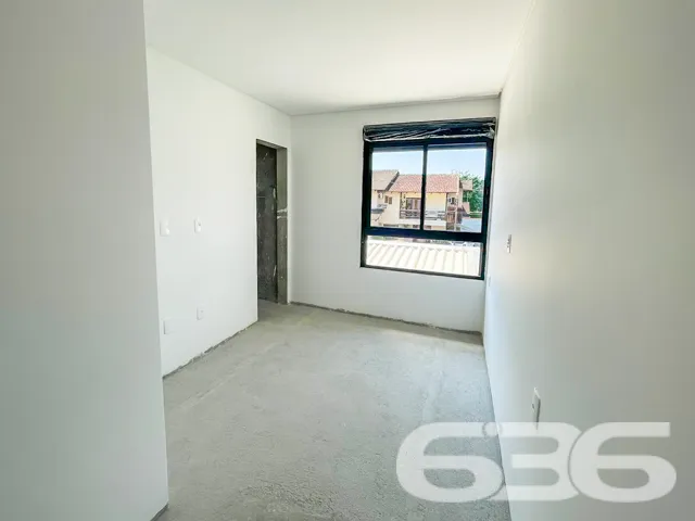 BELÍSSIMO IMÓVEL COM 3 SUÍTES NO BAIRRO SANTO ANTÔ