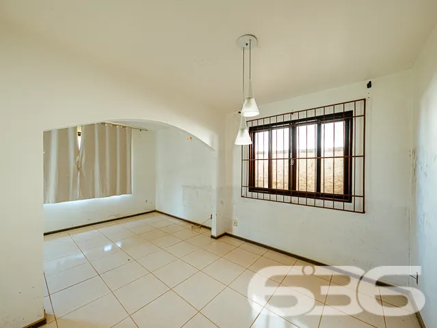 CASA COM 2 DORMITÓRIOS NO BAIRRO SANTO ANTÔNIO
De