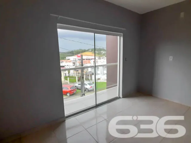 IMĂVEL COM SUĂTE + 2 DORMITĂRIOS NO BAIRRO PARANAG