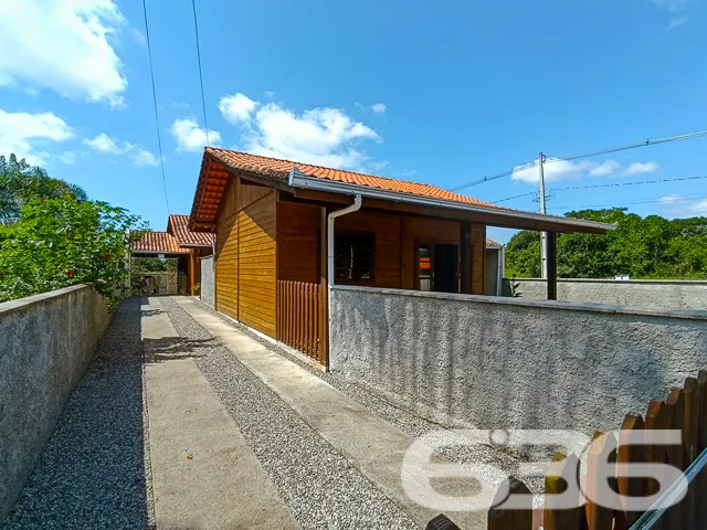 Descubra o potencial desta propriedade única em Sã