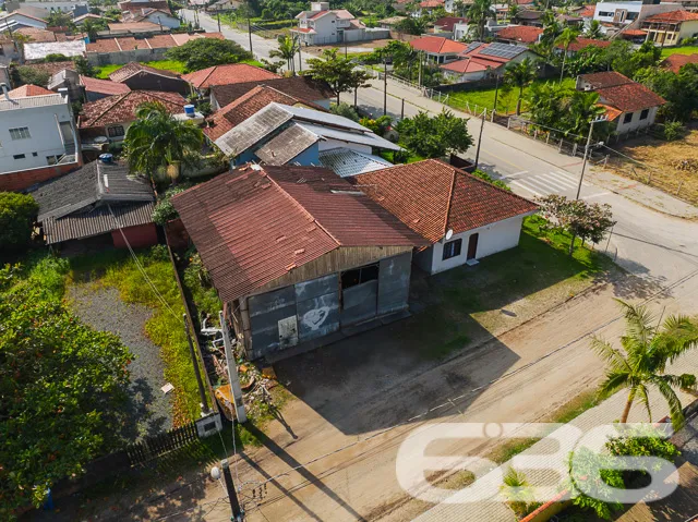 Localizada em uma esquina privilegiada do bairro S