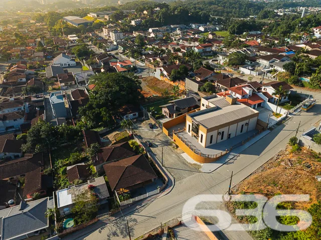 Descubra um imĂłvel com potencial ilimitado no cora