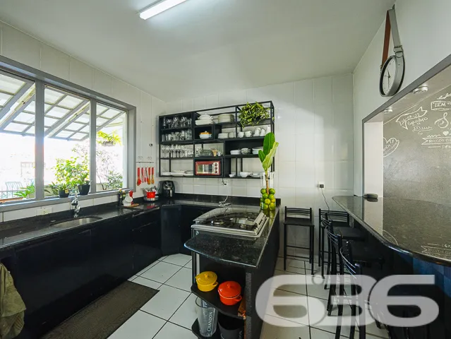 Descubra seu próximo lar em Joinville, SC! Esta re