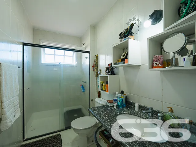 Descubra seu próximo lar em Joinville, SC! Esta re