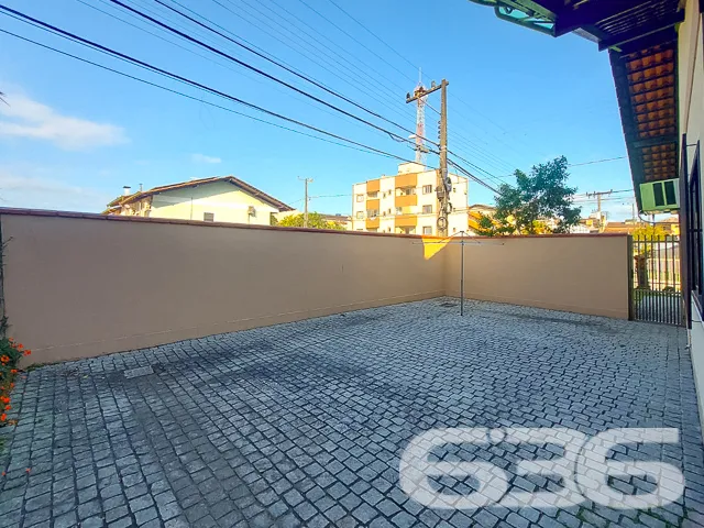 Descubra a casa dos seus sonhos no coração de Join