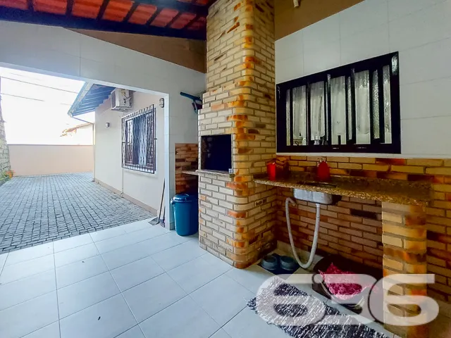 Descubra a casa dos seus sonhos no coração de Join