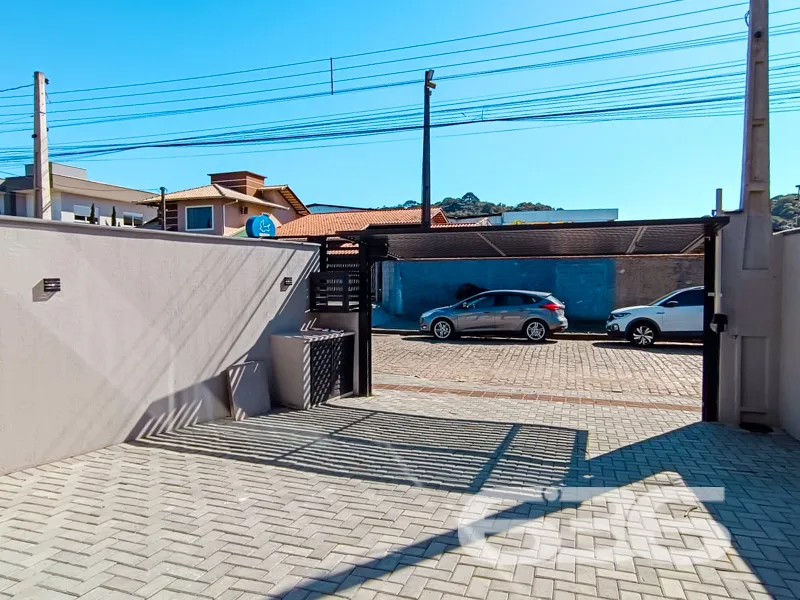 Residência de Alto Padrão no Bairro Glória, Joinvi