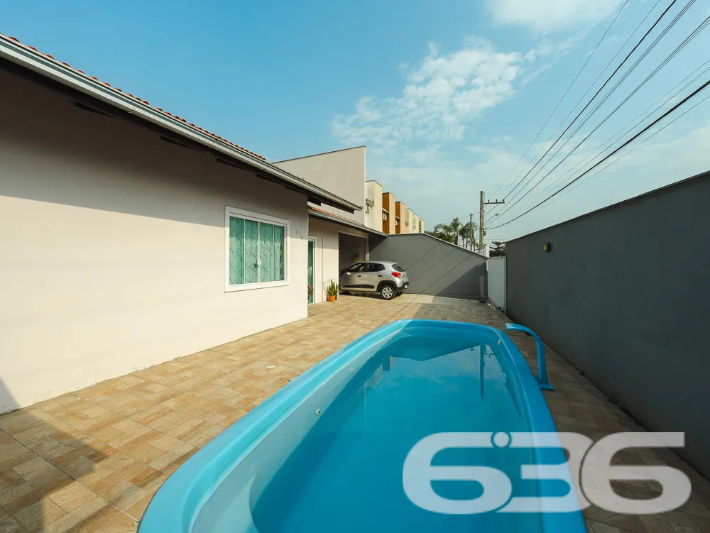Casa Ă Venda no Bairro Adhemar Garcia Em Joinville