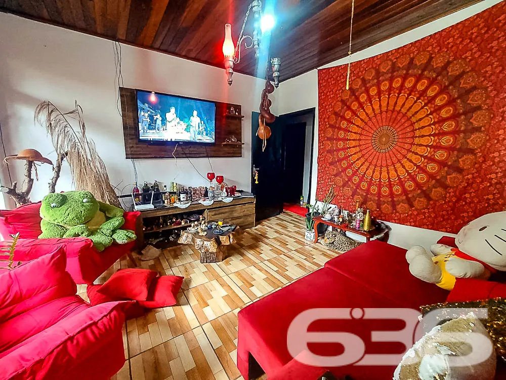 ResidĂȘncia TĂ©rrea com Ărea de Lazer e Conforto no