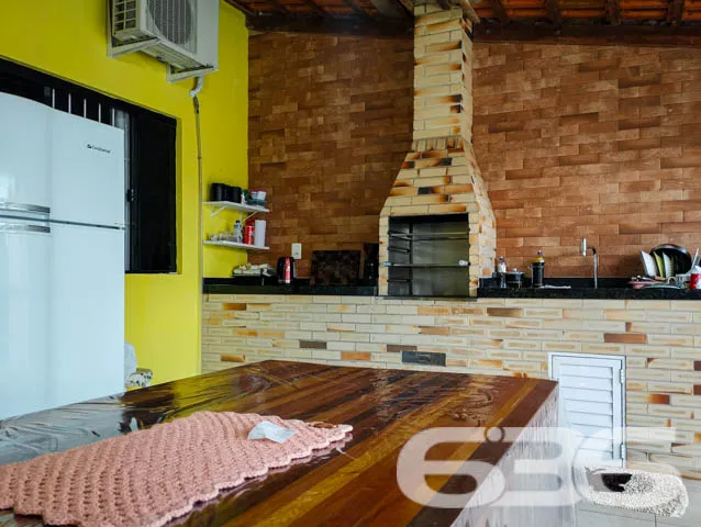 Apresentamos uma propriedade excepcional localizad