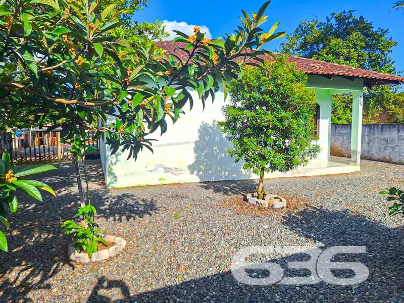 Casa Ă venda no bairro Adhemar Garcia em Joinville
