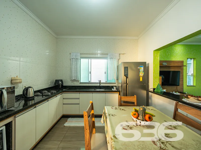 Imóvel à venda com 2 residências independentes à v