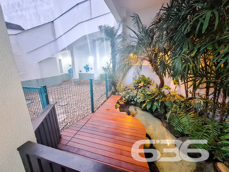 Apartamento mobiliado à venda no Anita Garibaldi –