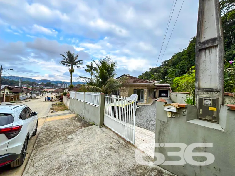 Localizado no charmoso bairro de Boehmerwald, na c