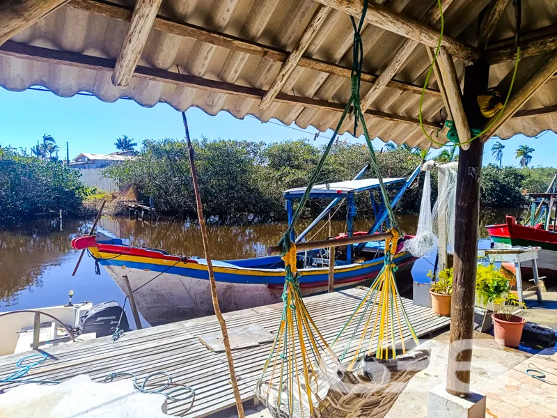 Oportunidade Excepcional: Seu Novo Lar em Balneári