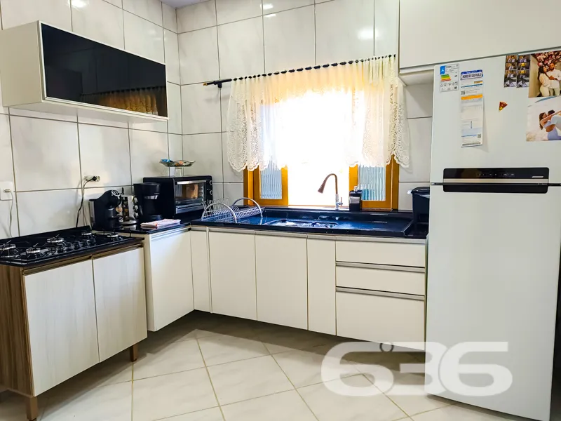 Oportunidade Excepcional: Seu Novo Lar em Balneári