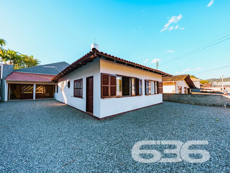 Descubra o encantador refúgio residencial que você