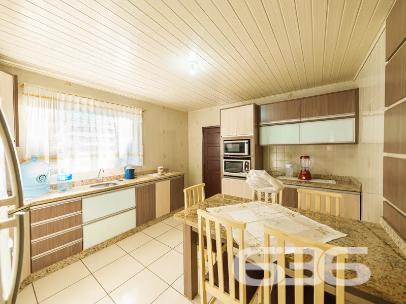 Descubra o encantador refúgio residencial que você