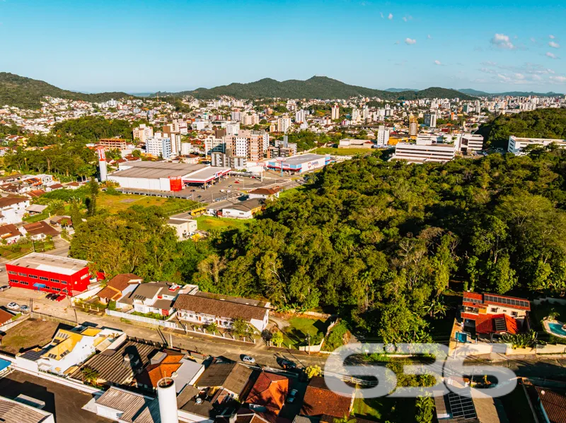 Descubra o encantador refúgio residencial que você