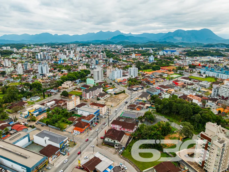Se você está em busca de um imóvel que combina pra