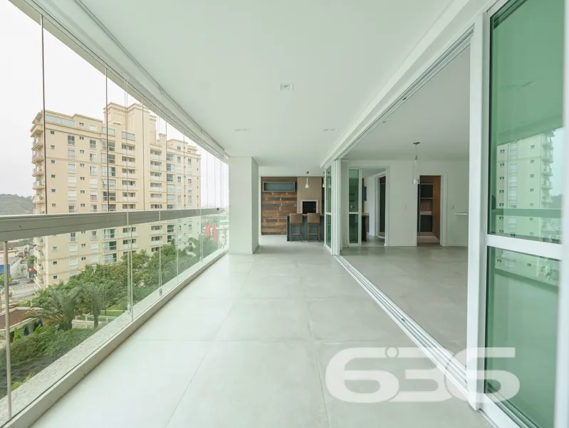 Apartamento Exclusivo no Coração de Joinville - Vi