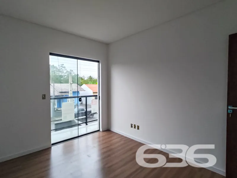 Encante-se com este geminado sofisticado e pronto