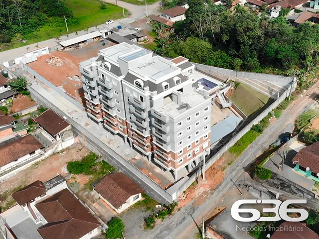 Cobertura plana à venda no Costa e Silva, Joinvill