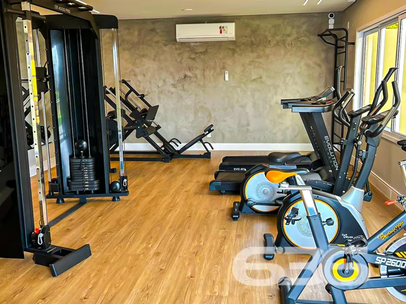 LINDO APARTAMENTO COM SUÍTE + 2 QUARTOS NO BAIRRO