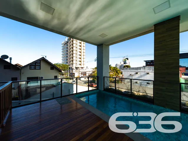 BELO APARTAMENTO NO BAIRRO ANITA GARIBALDI
Reunin