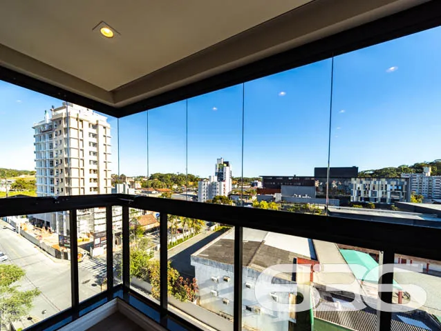 BELO APARTAMENTO NO BAIRRO ANITA GARIBALDI
Reunin
