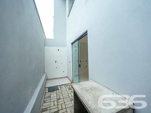 IMÓVEL COM 3 QUARTOS EM CONDOMÍNIO FECHADO

Procur