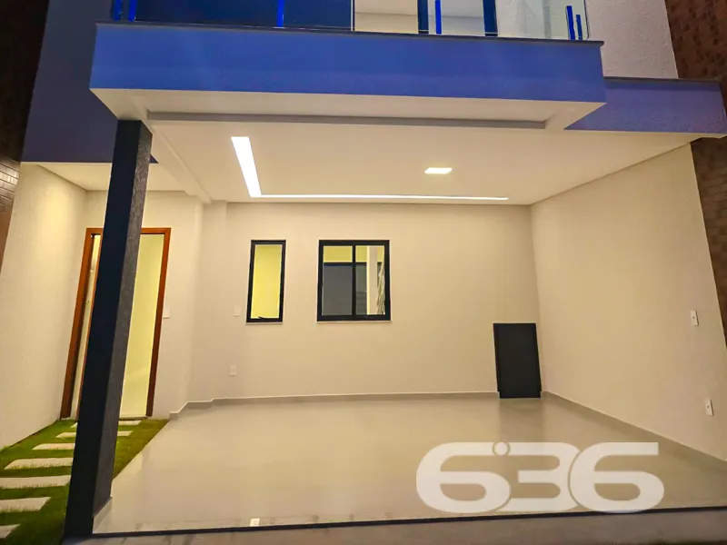 BelĂssima casa Ă venda com 3 suĂtes e 2 vagas de g