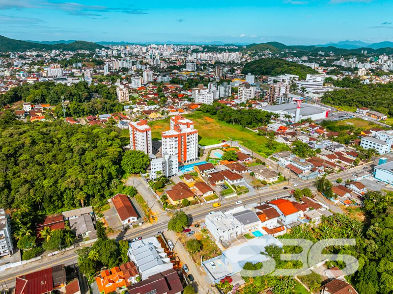 Geminado de Alto PadrĂŁo Ă Venda em Joinville, SC -