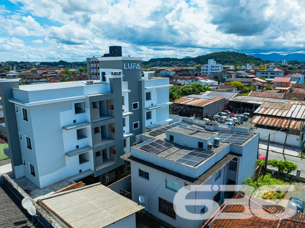 Apresentamos esta oportunidade única no bairro Fát