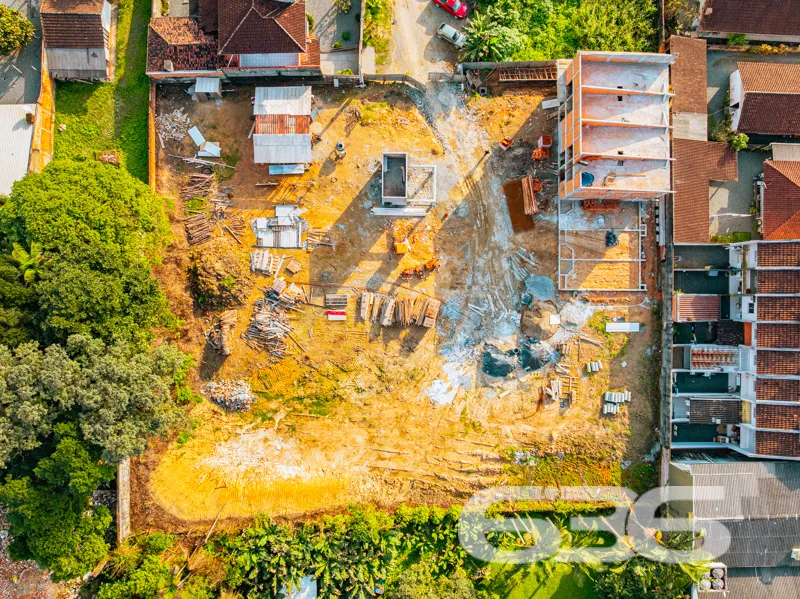 Descubra o Sobrado dos Seus Sonhos em Joinville!