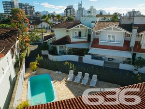 Residência - Santo Antônio - Joinville