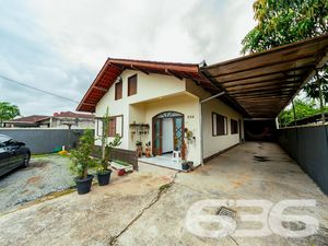 Residência - Paranaguamirim - Joinville